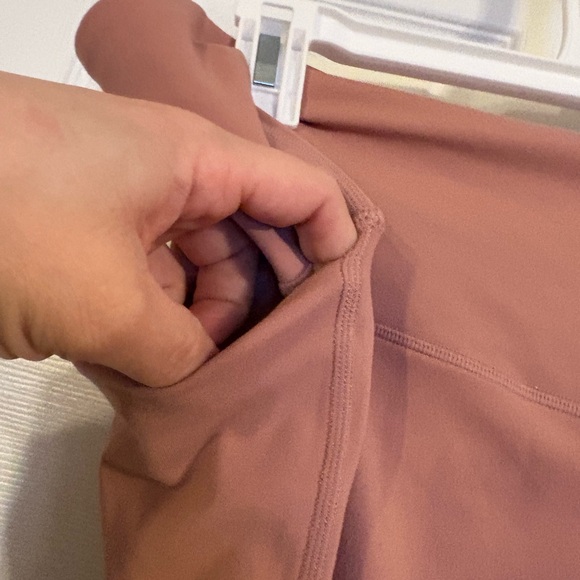 Fabletics pure luxe 7/8 crossover leggings - Picture 2 of 4